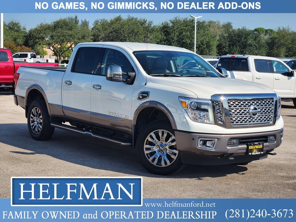 Nissan Titan