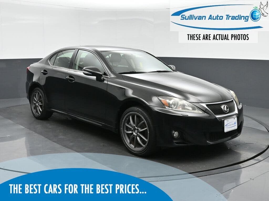 Lexus IS