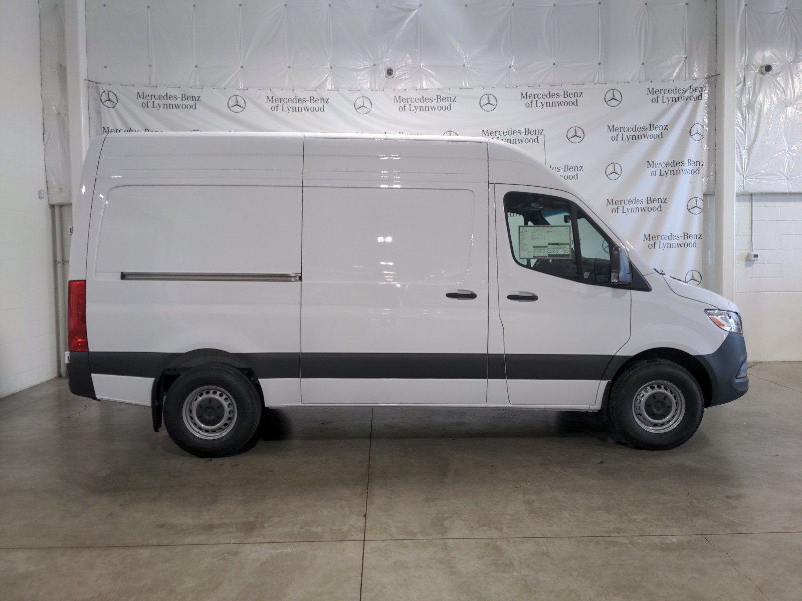 2025 MERCEDES-BENZ Sprinter