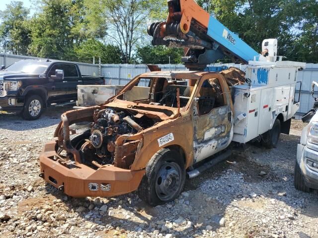 Ford F-550