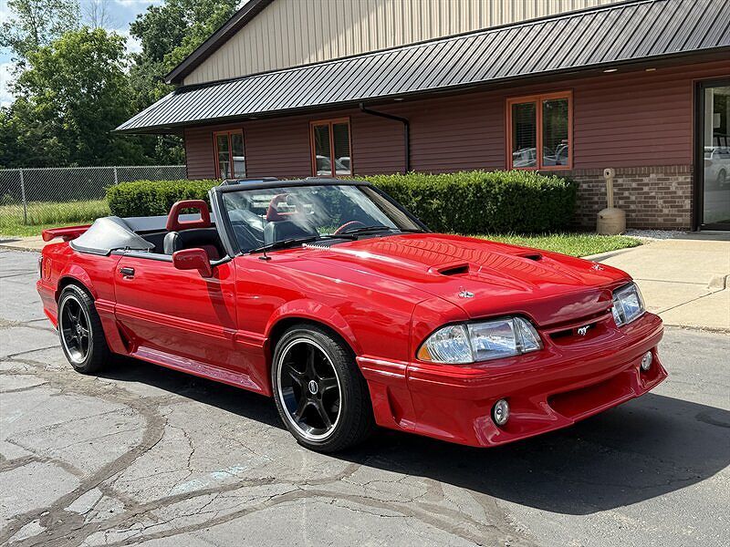 1988 FORD Mustang