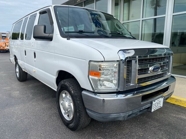 Ford E-350