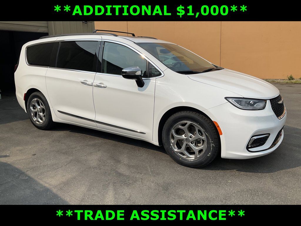 2023 CHRYSLER Pacifica