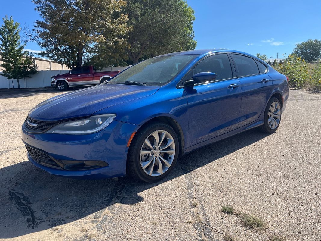2015 CHRYSLER 200