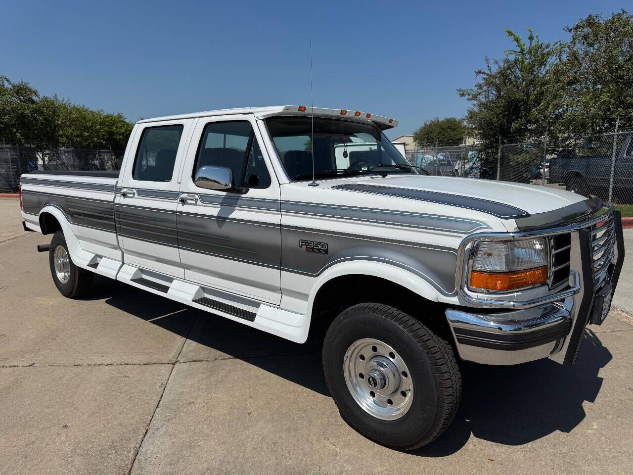 Ford F-350