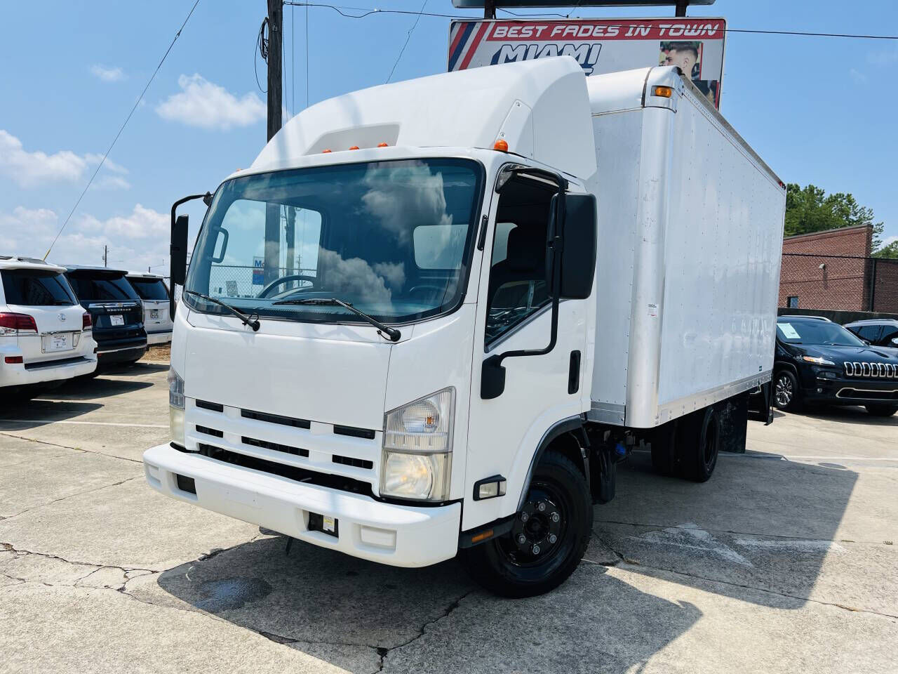 2011 ISUZU NPR/NPR-HD