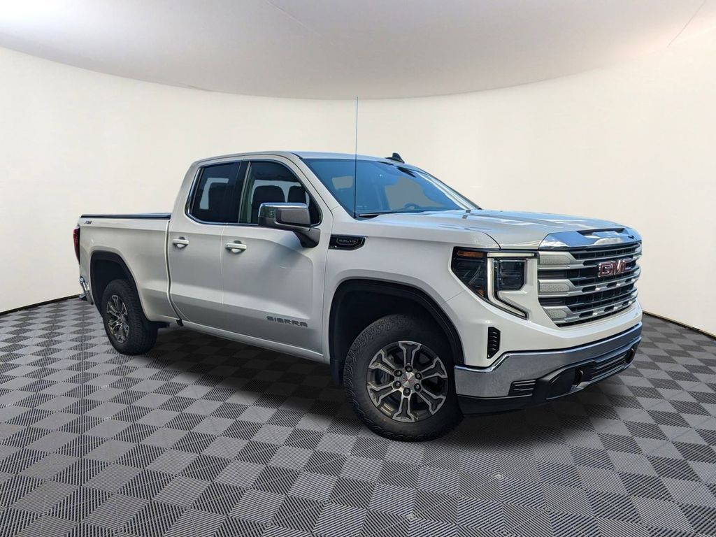 2025 GMC Sierra