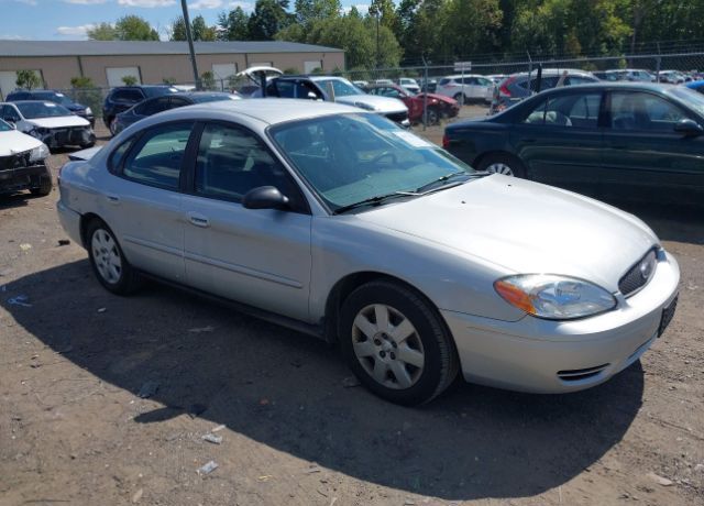 Ford Taurus