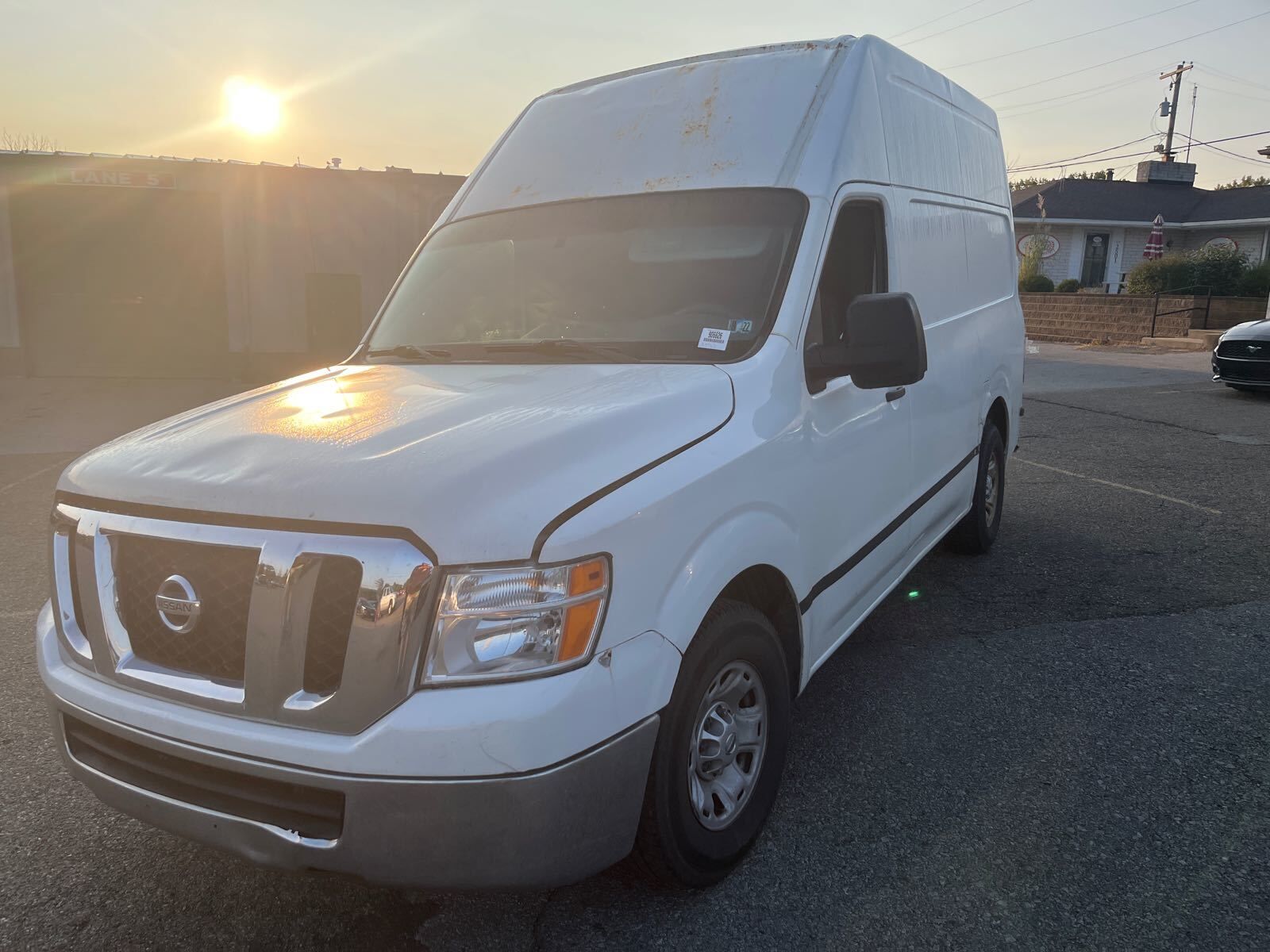 Nissan NV