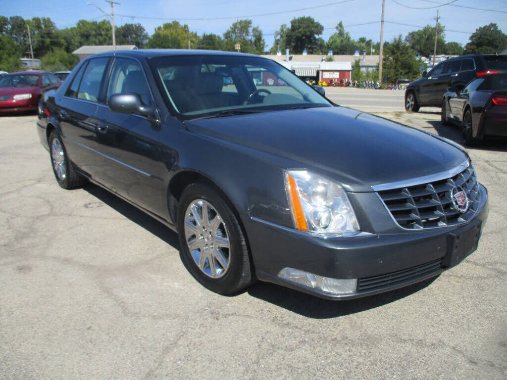 2011 CADILLAC DTS