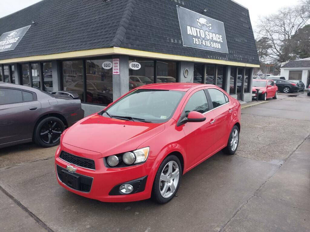 2015 CHEVROLET Sonic