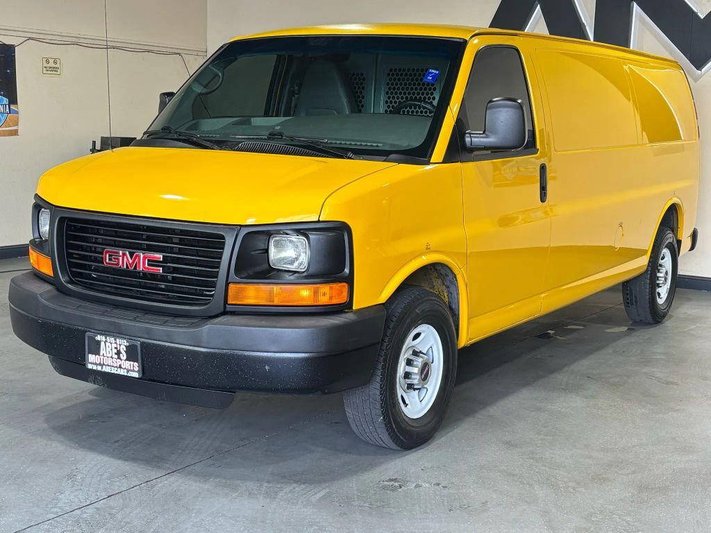 GMC Savana