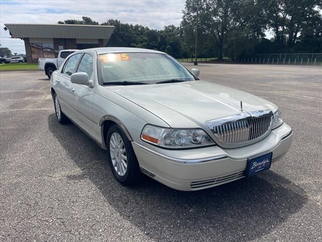 Lincoln Town Car