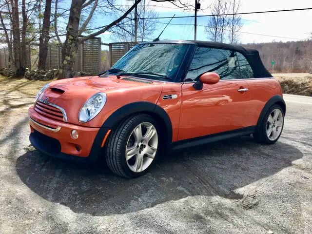 MINI Cooper Convertible