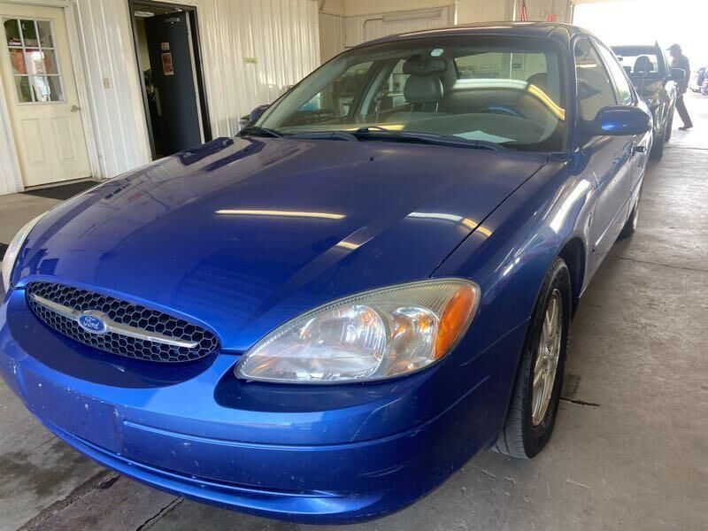 Ford Taurus