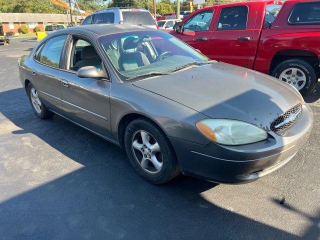 Ford Taurus