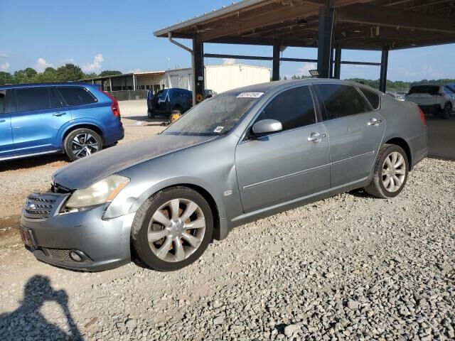 Infiniti M35