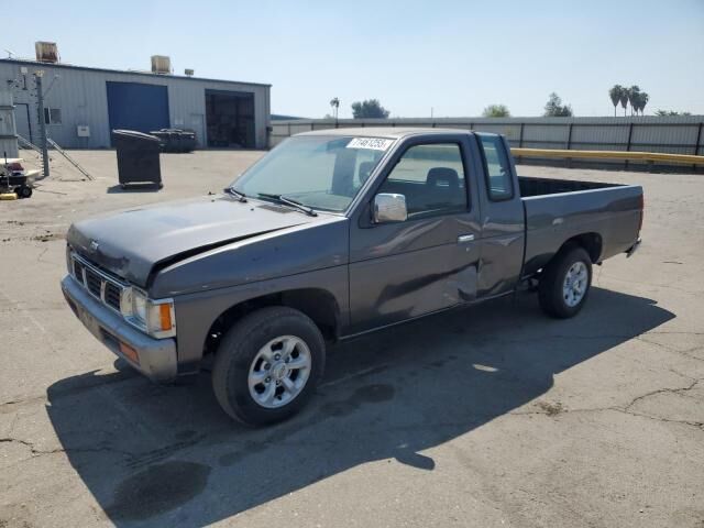 Nissan Pickup