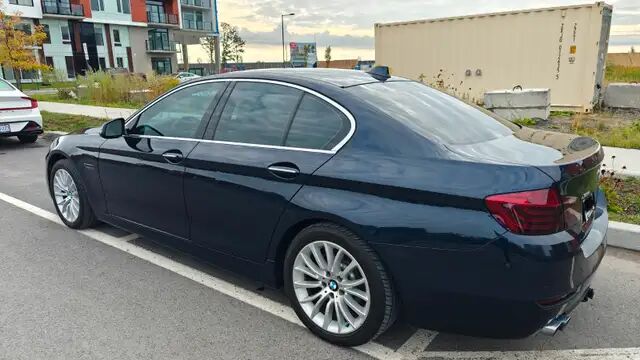 BMW 528i