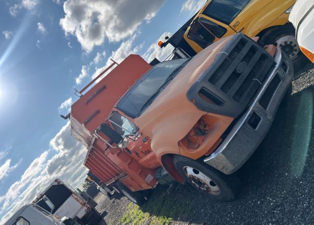 Ford F-650