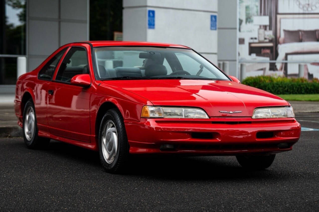 Ford Thunderbird