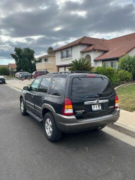Mazda Tribute