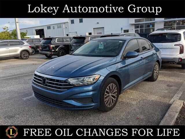 2021 VOLKSWAGEN Jetta