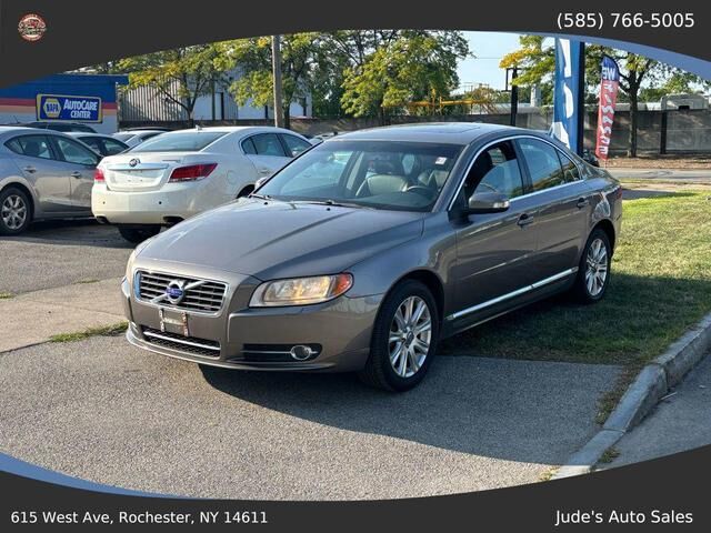 Volvo S80