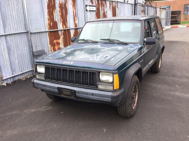 Jeep Cherokee