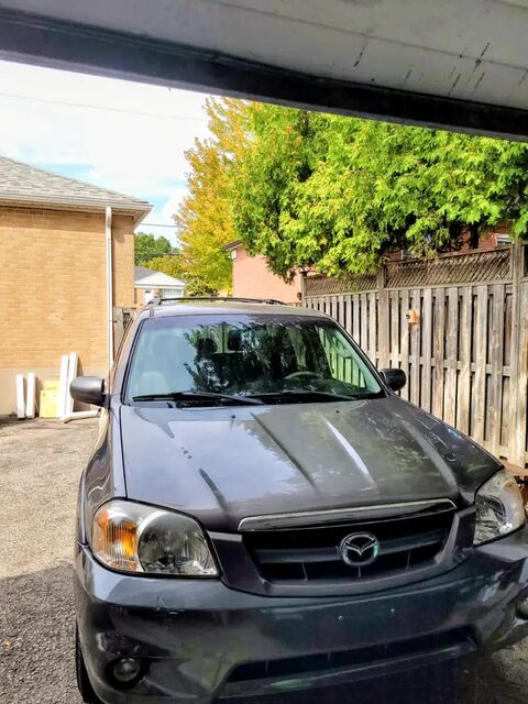 Mazda Tribute
