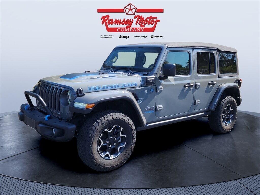 2022 JEEP Wrangler