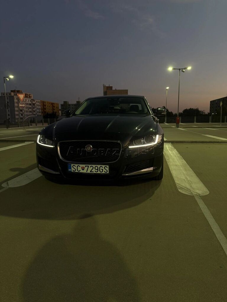 Jaguar XF