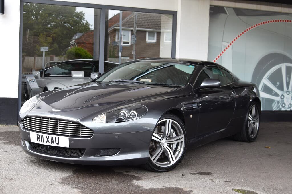 Aston Martin DB9