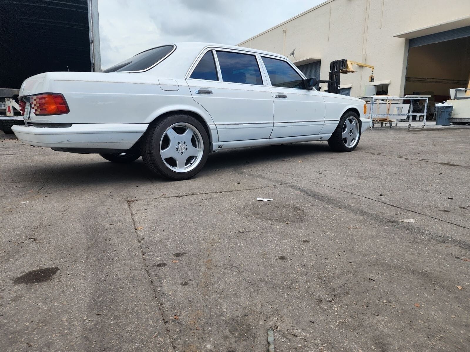 Mercedes-Benz 560