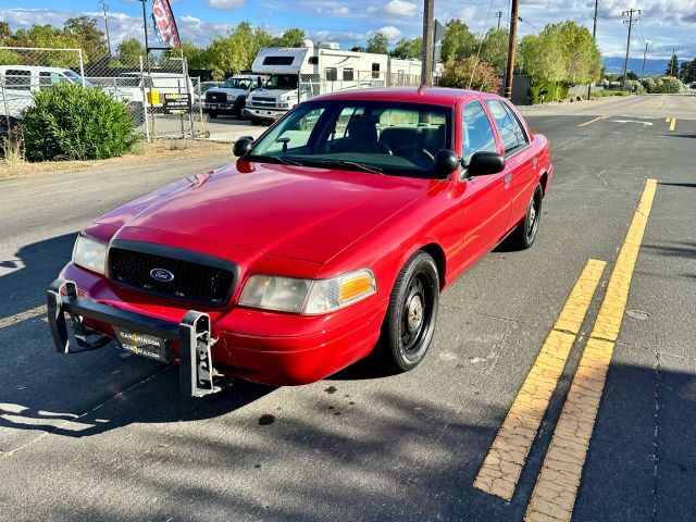 Ford Crown Victoria