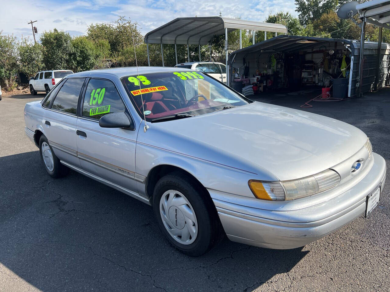 Ford Taurus