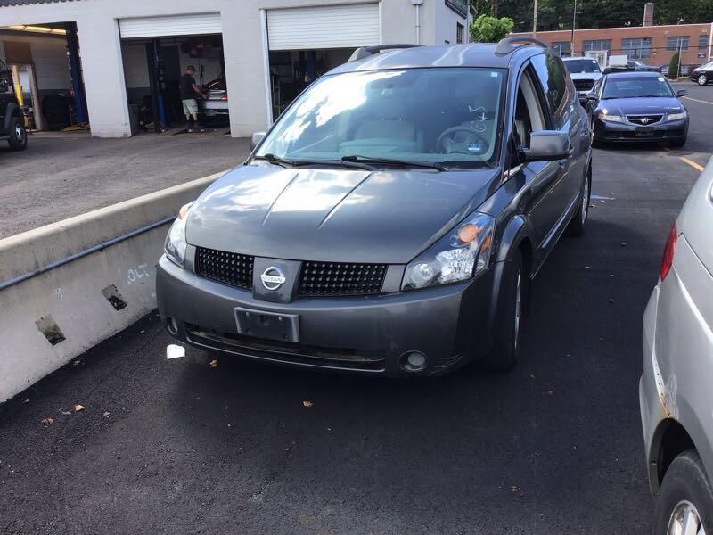 Nissan Quest