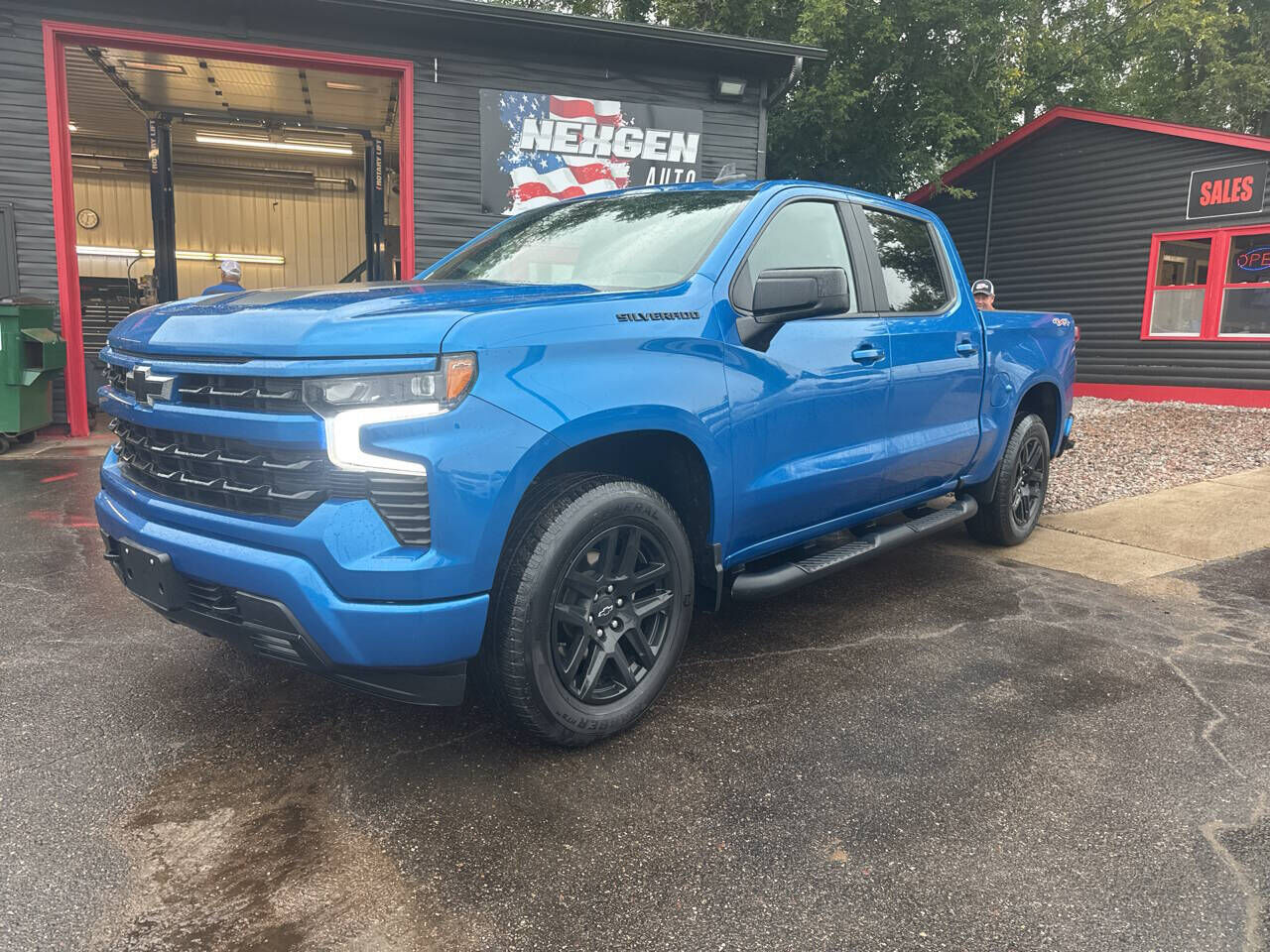 2023 CHEVROLET Silverado
