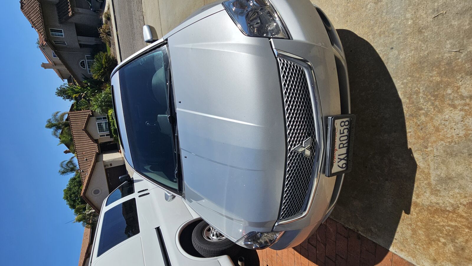 Mitsubishi Galant