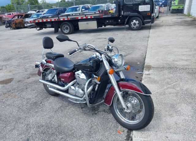 Honda VT750 (Shadow Aero)