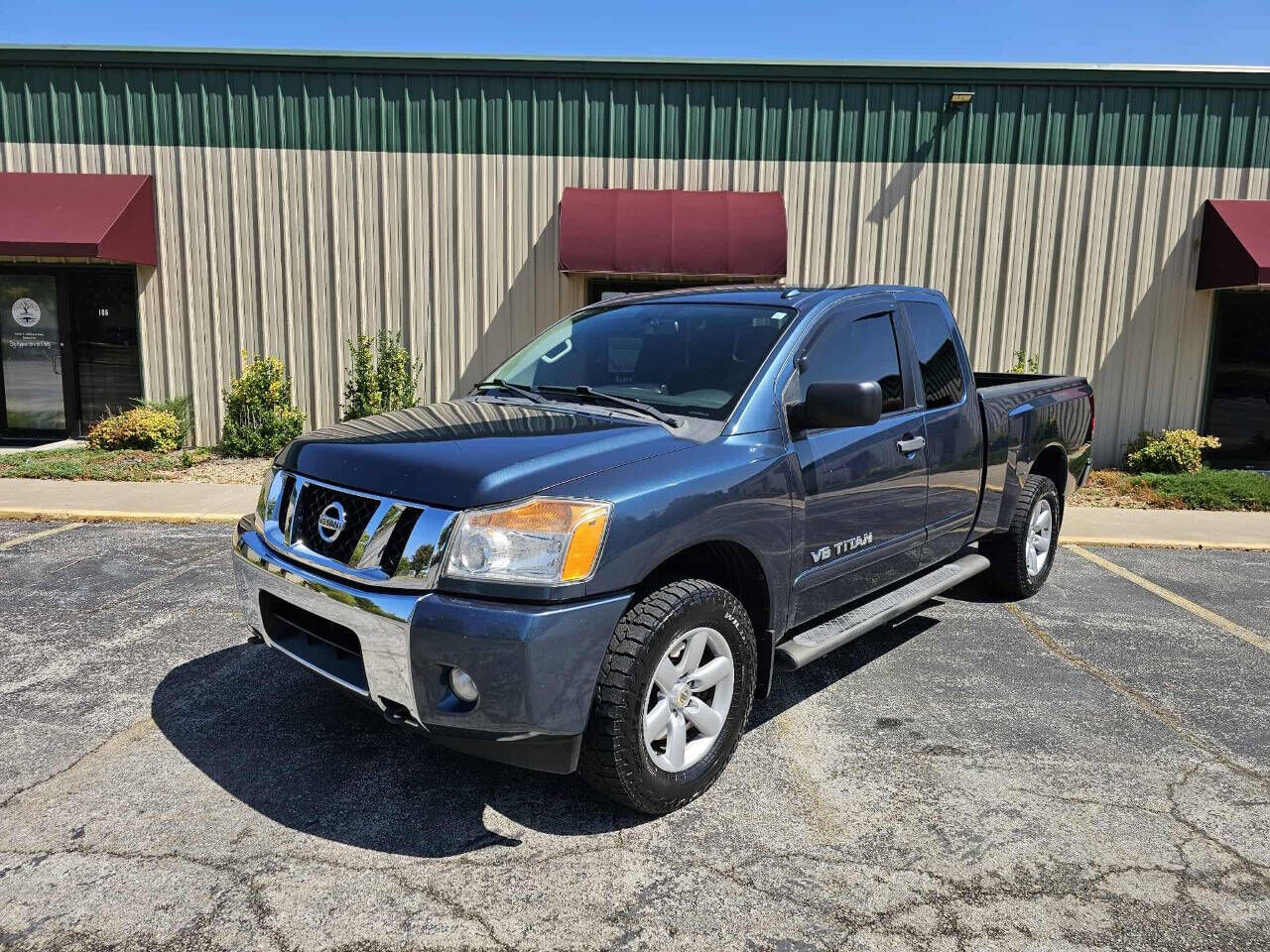 Nissan Titan