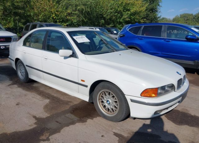 BMW 528i