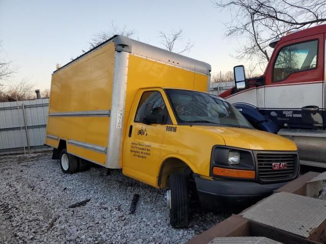 2014 GMC Savana