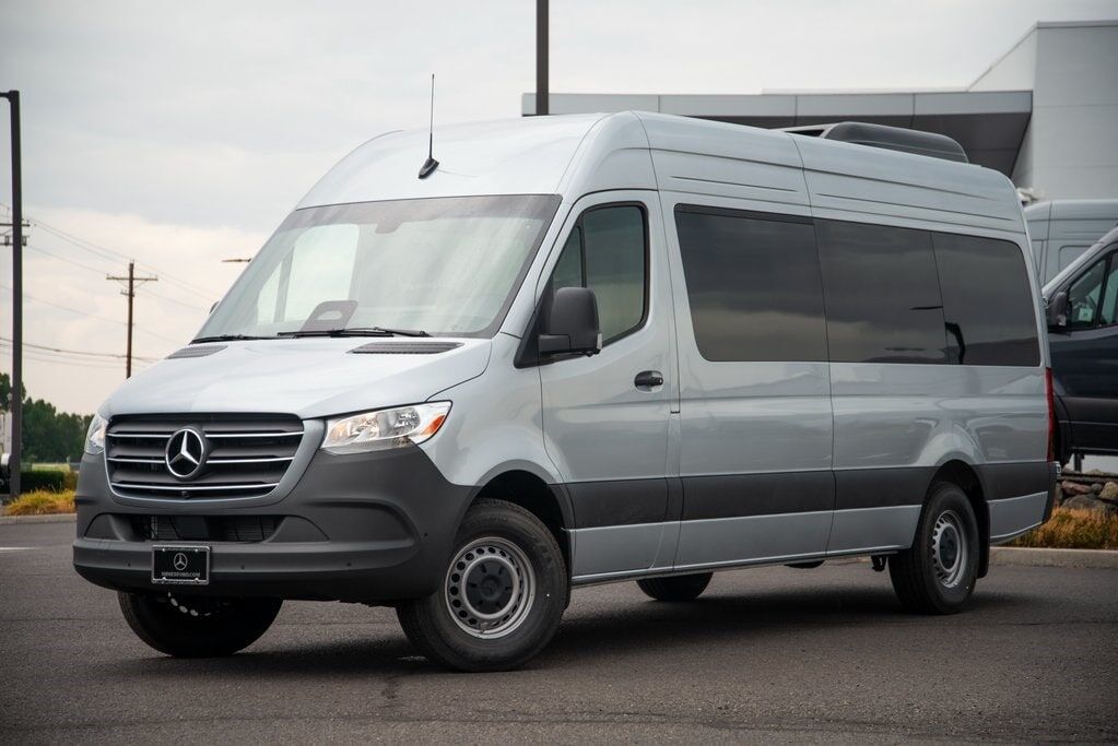 2025 MERCEDES-BENZ Sprinter