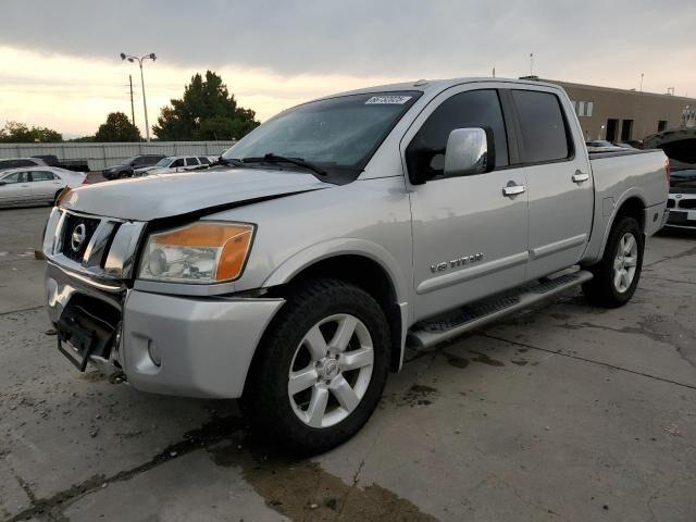 Nissan Titan