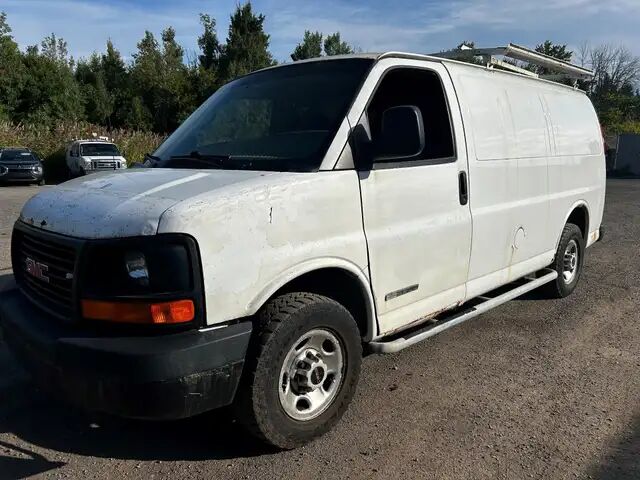 GMC Savana