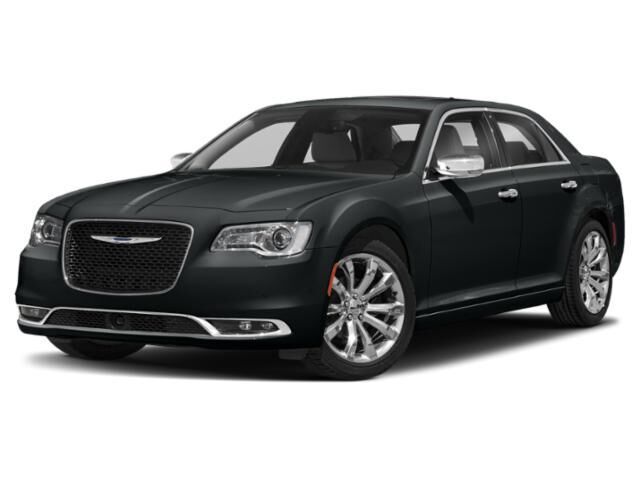 2019 CHRYSLER 300