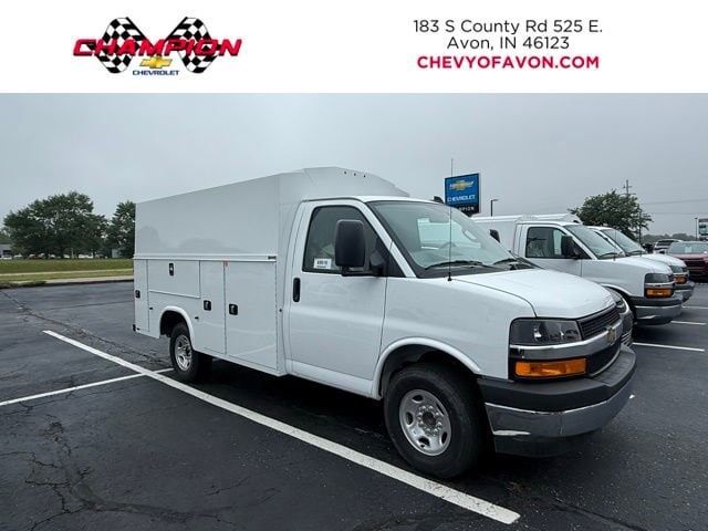 2025 CHEVROLET Express