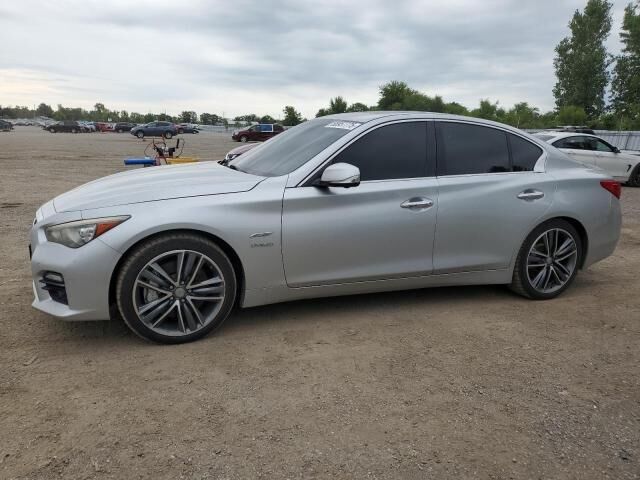 Infiniti Q50