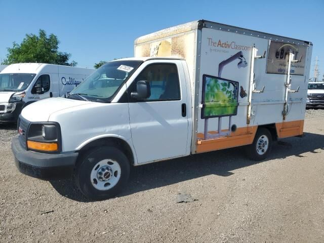 GMC Savana
